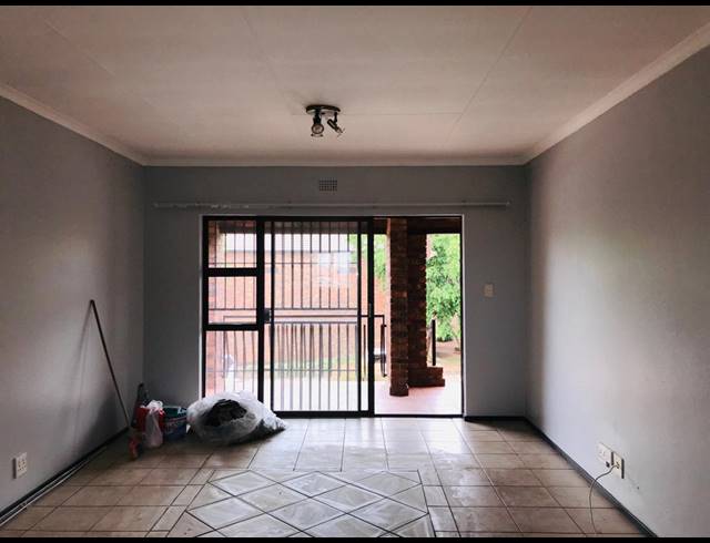 2 BEDROOM APARTMENT FOR SALE IN SONNEVELD